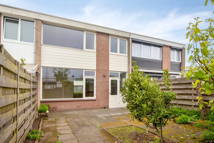 Photo 24 of Wagenaarstraat 329