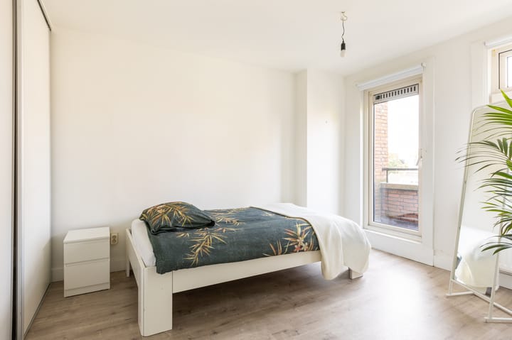 Foto 16 van Mathenesserdijk 392-A01