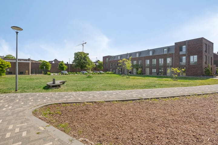 Foto 32 van Ernst Ruskaveld 17