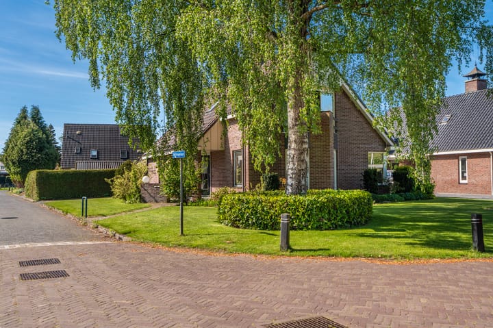 Foto 2 van Wiltingelaan 2