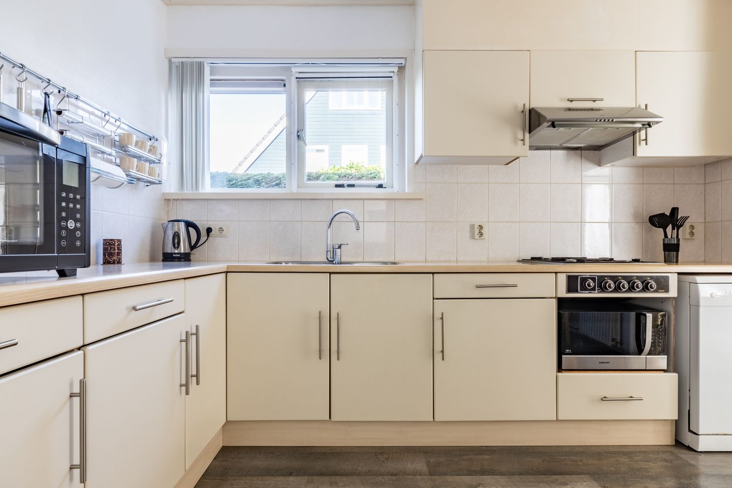 Foto 20 van N.T. Hopmanstraat 1