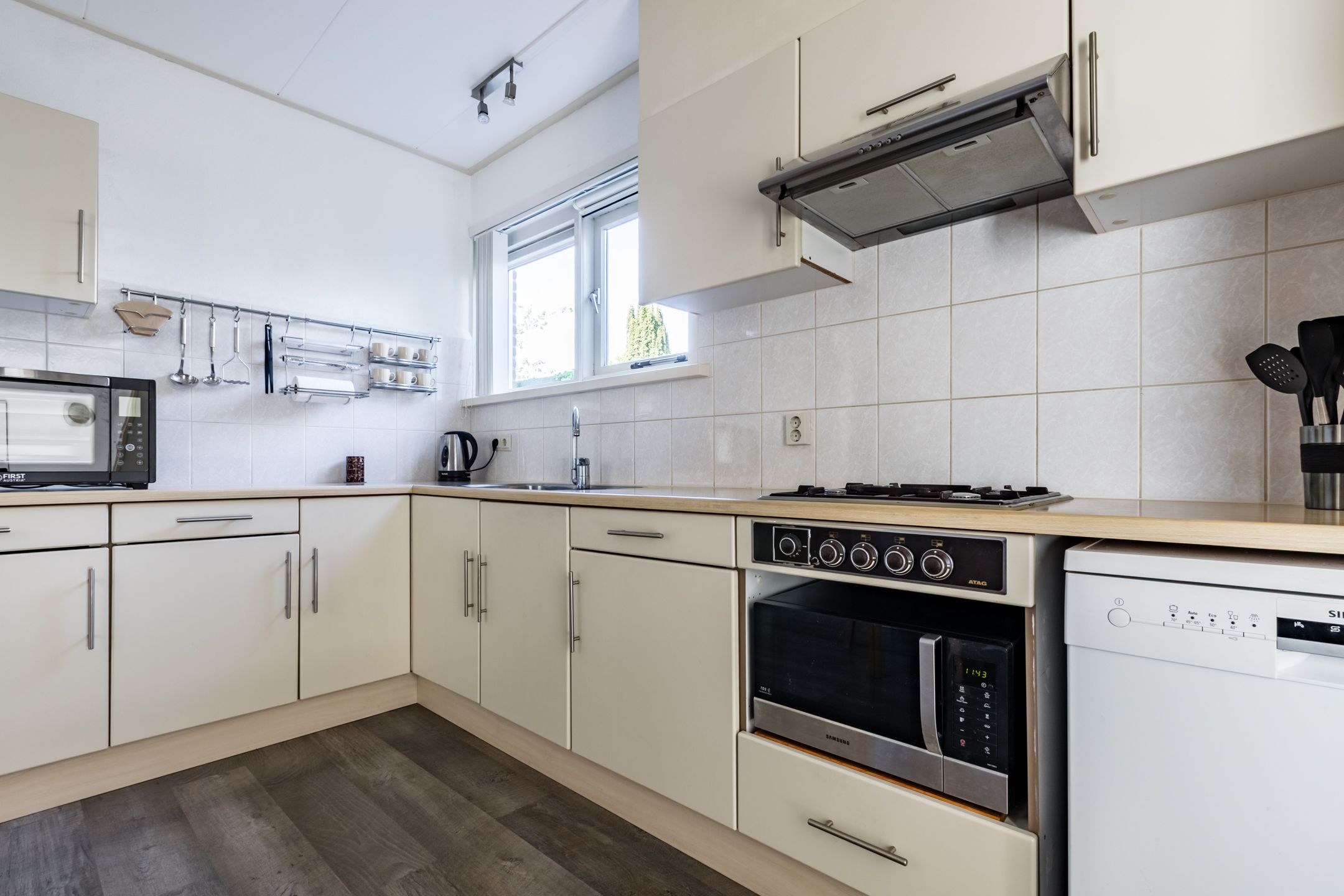 Foto 21 van N.T. Hopmanstraat 1