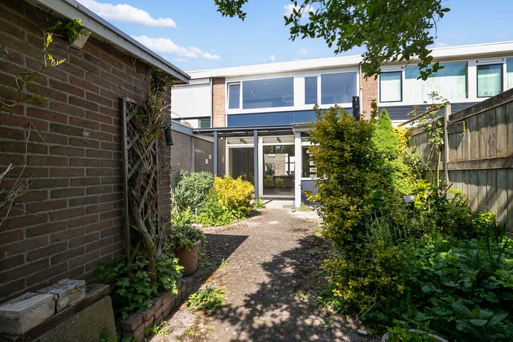 Foto 13 van Rozenstraat 8