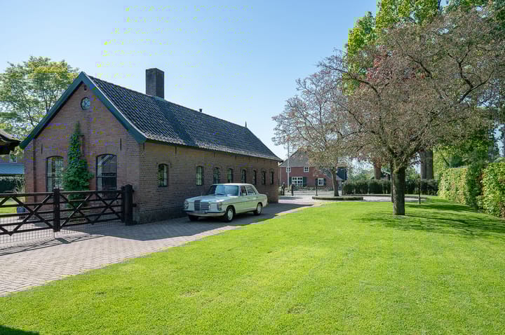 Foto 42 van Rijksweg 79