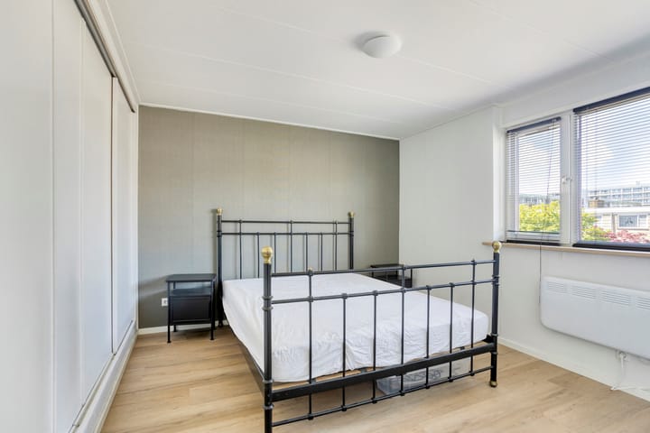 Foto 12 van de Bird 111