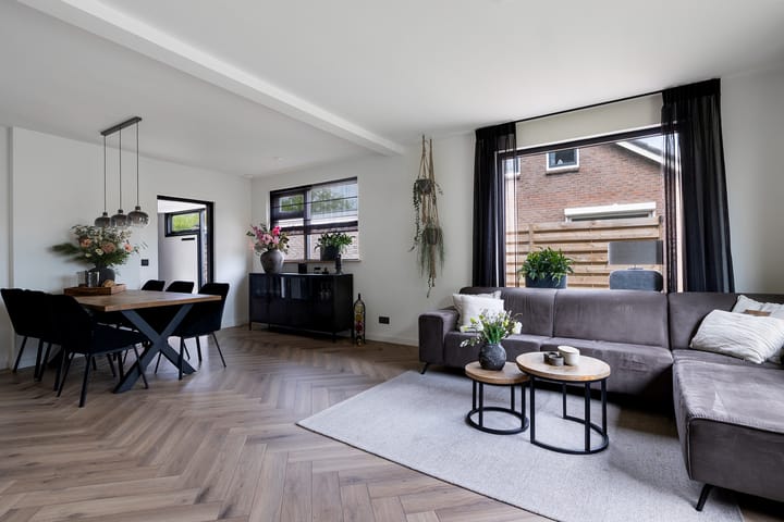 Foto 2 van Veldakkersweg 36