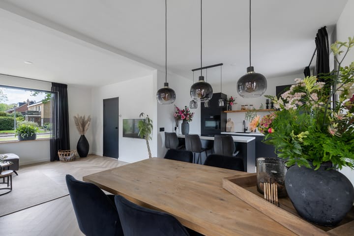 Foto 10 van Veldakkersweg 36