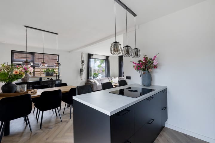 Foto 12 van Veldakkersweg 36