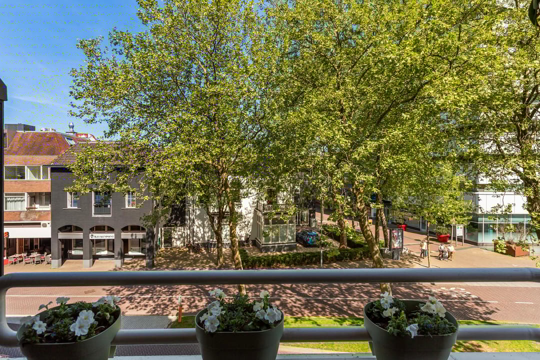 Foto 16 van Helfrichstraat 25