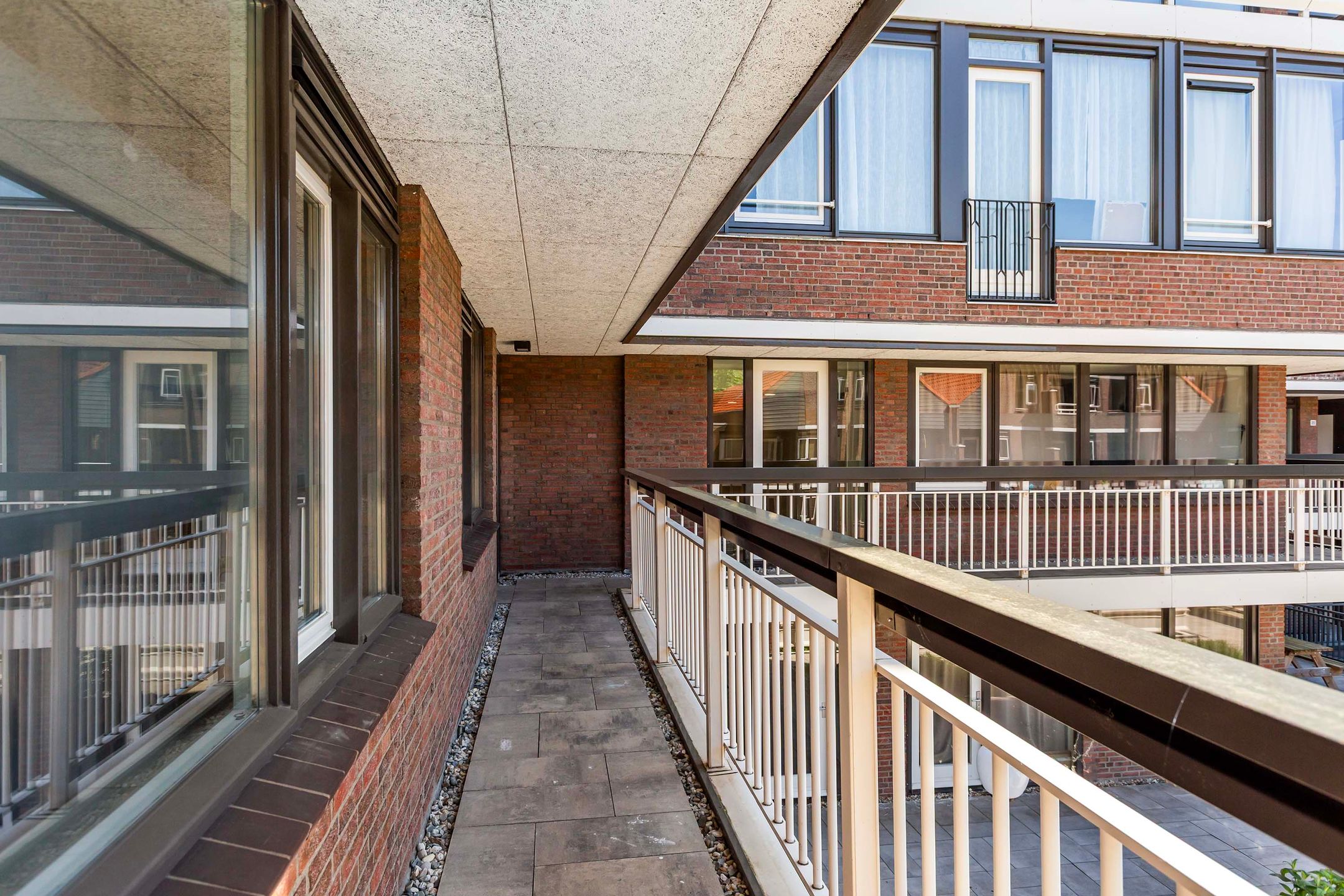 Foto 24 van Helfrichstraat 25