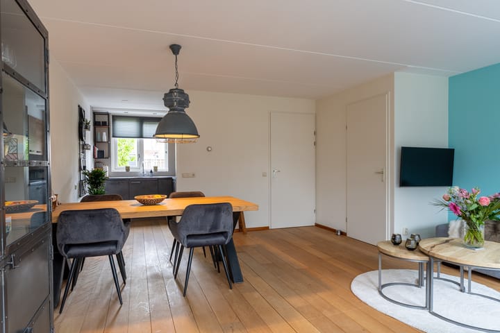 Foto 10 van Vlinderslag 28