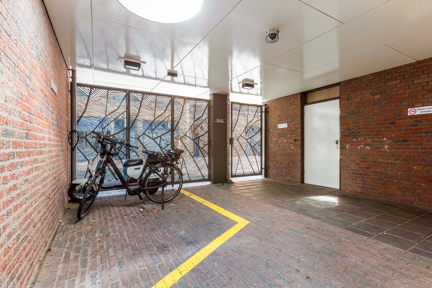 Foto 29 van Helfrichstraat 25