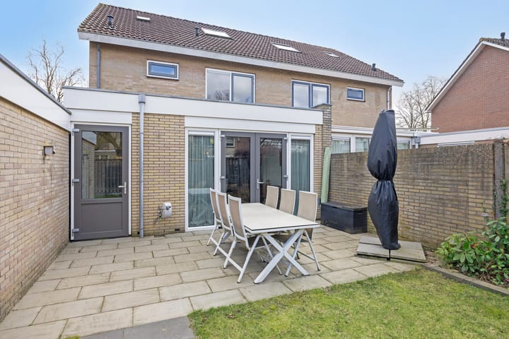 Foto 47 van Kievitsbloem 10