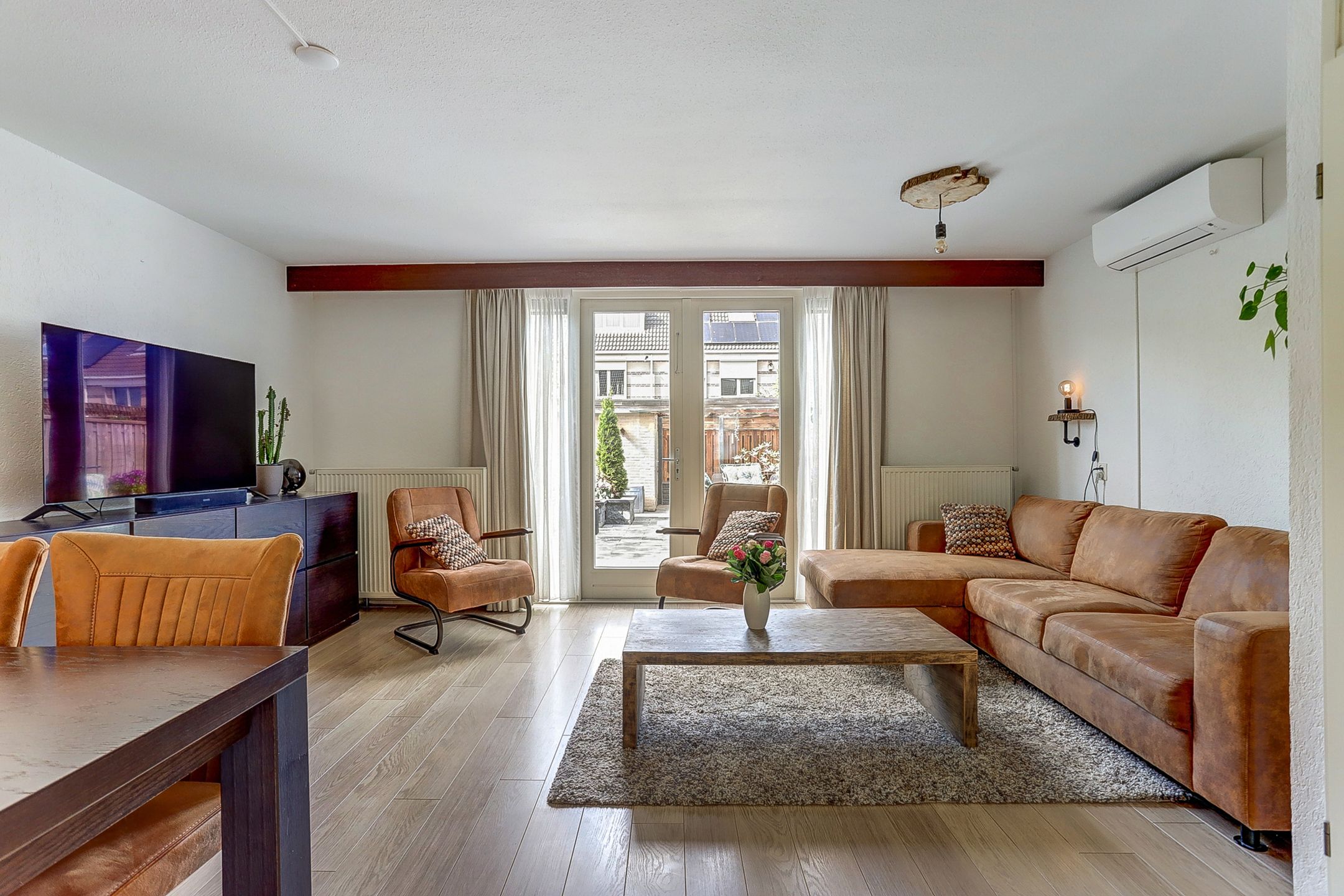 Photo 6 of Johanna Naber-erf 336