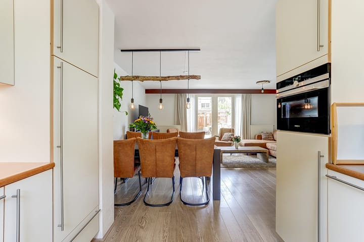 Foto 10 van Johanna Naber-erf 336