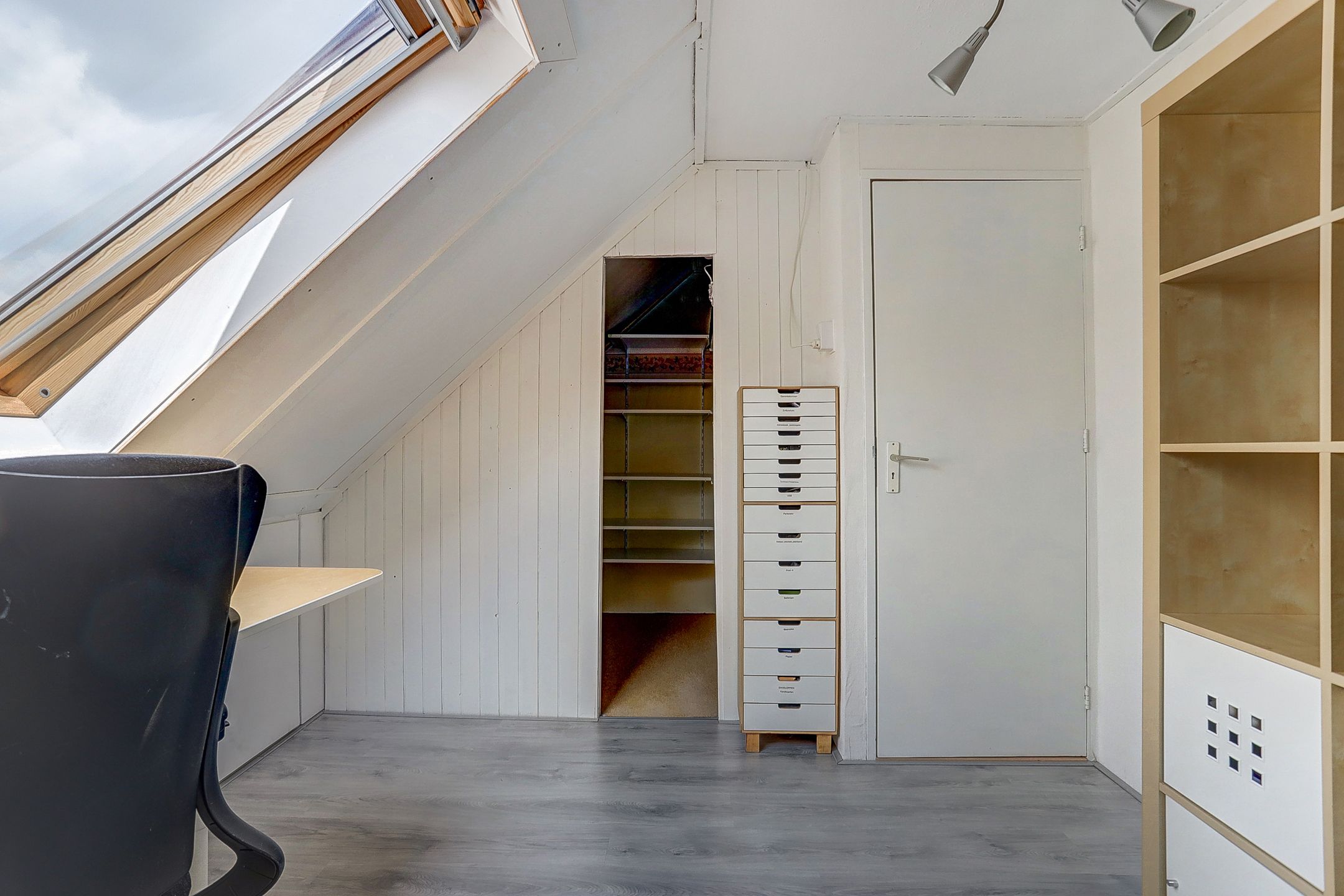 Photo 24 of Johanna Naber-erf 336