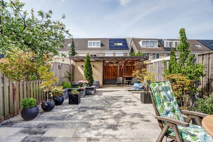 Foto 28 van Johanna Naber-erf 336