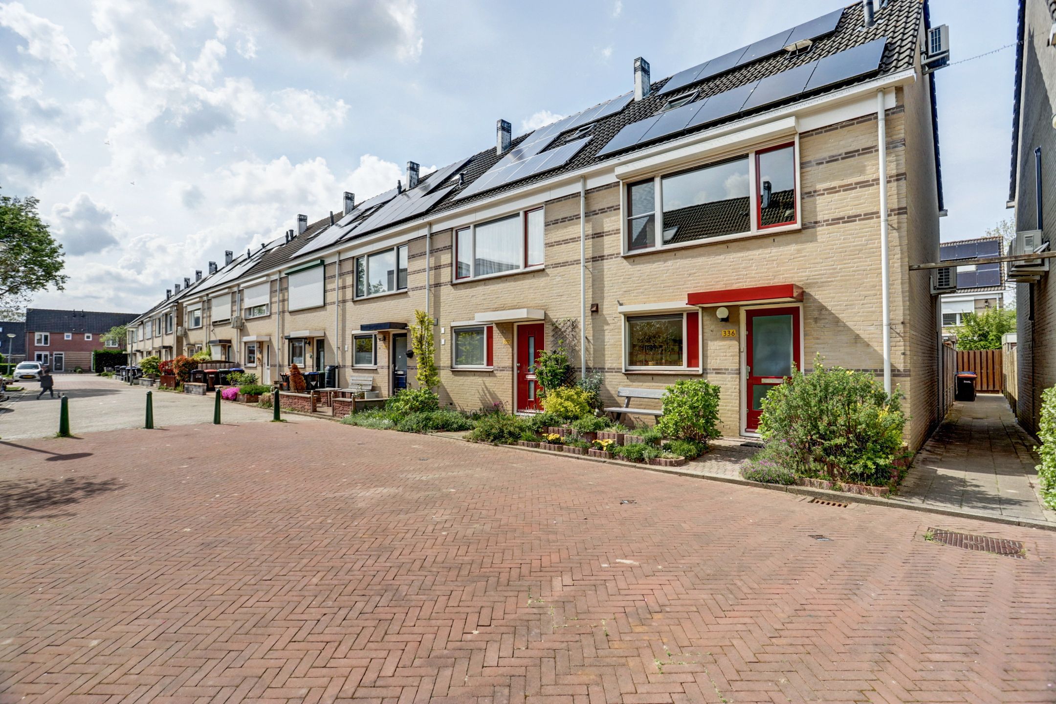 Photo 30 of Johanna Naber-erf 336