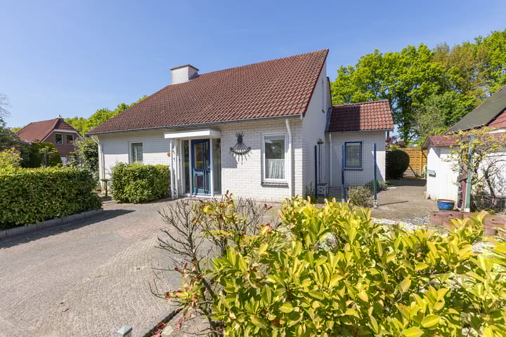 Foto 33 van Barmentloo 16