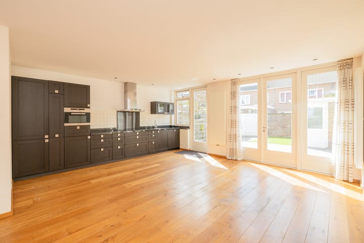 Foto 3 van Dr Schaepmanlaan 11