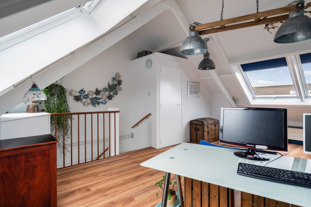 Photo 38 of Schelfhout 12