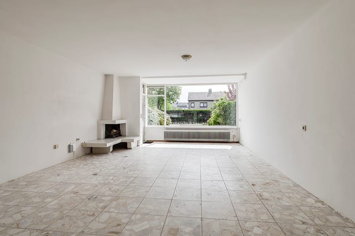 Foto 4 van Debussystraat 19