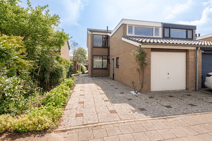 Foto 5 van Debussystraat 19