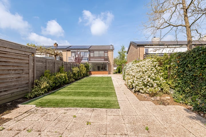 Foto 16 van Debussystraat 19