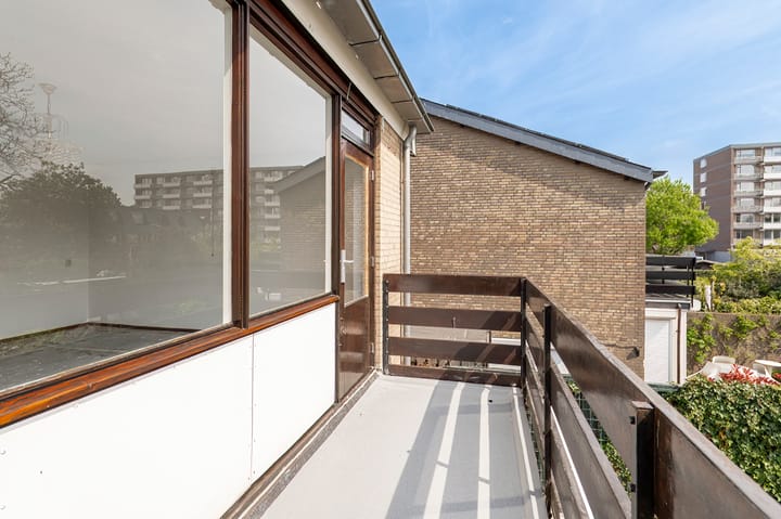 Foto 25 van Debussystraat 19