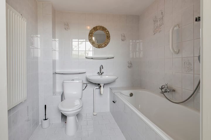 Foto 34 van Debussystraat 19