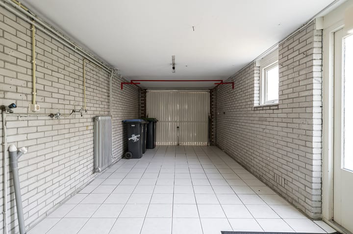 Foto 38 van Debussystraat 19