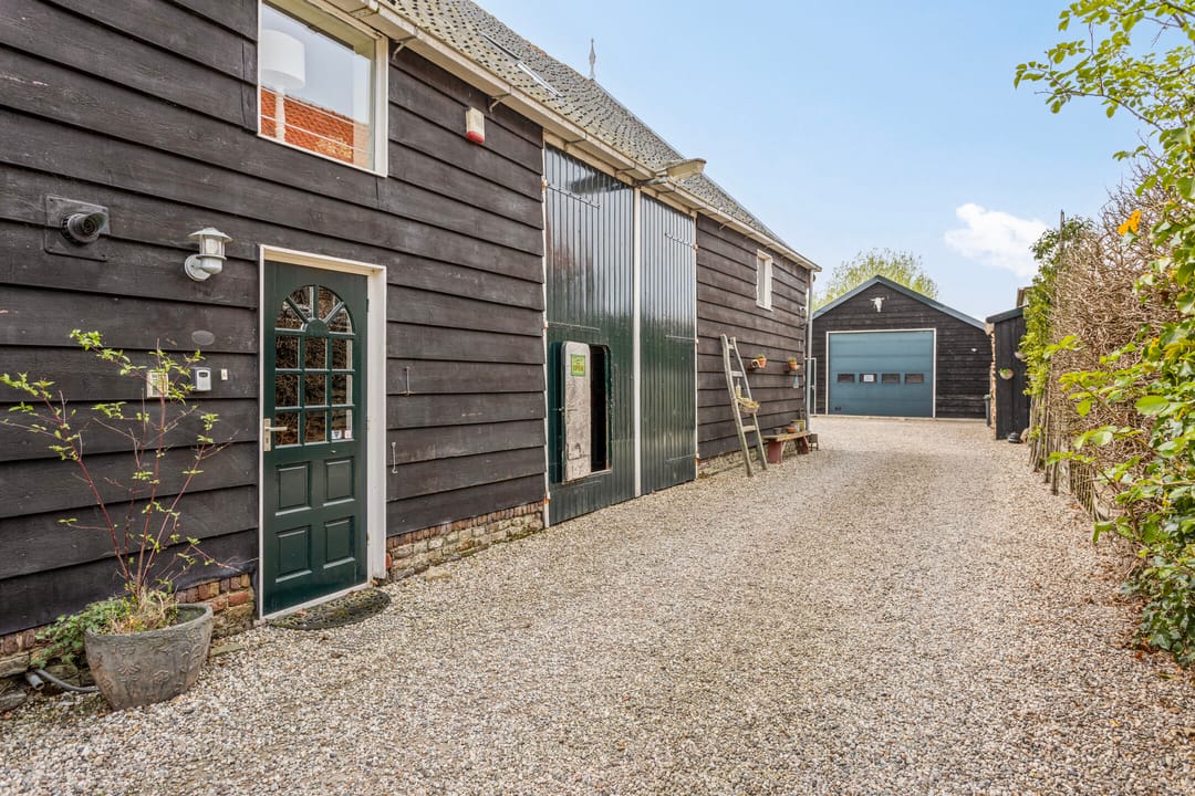 Foto 1 van Dorpsstraat 25