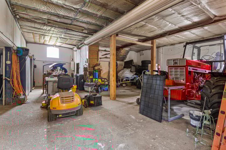 Photo 34 of Dorpsstraat 23