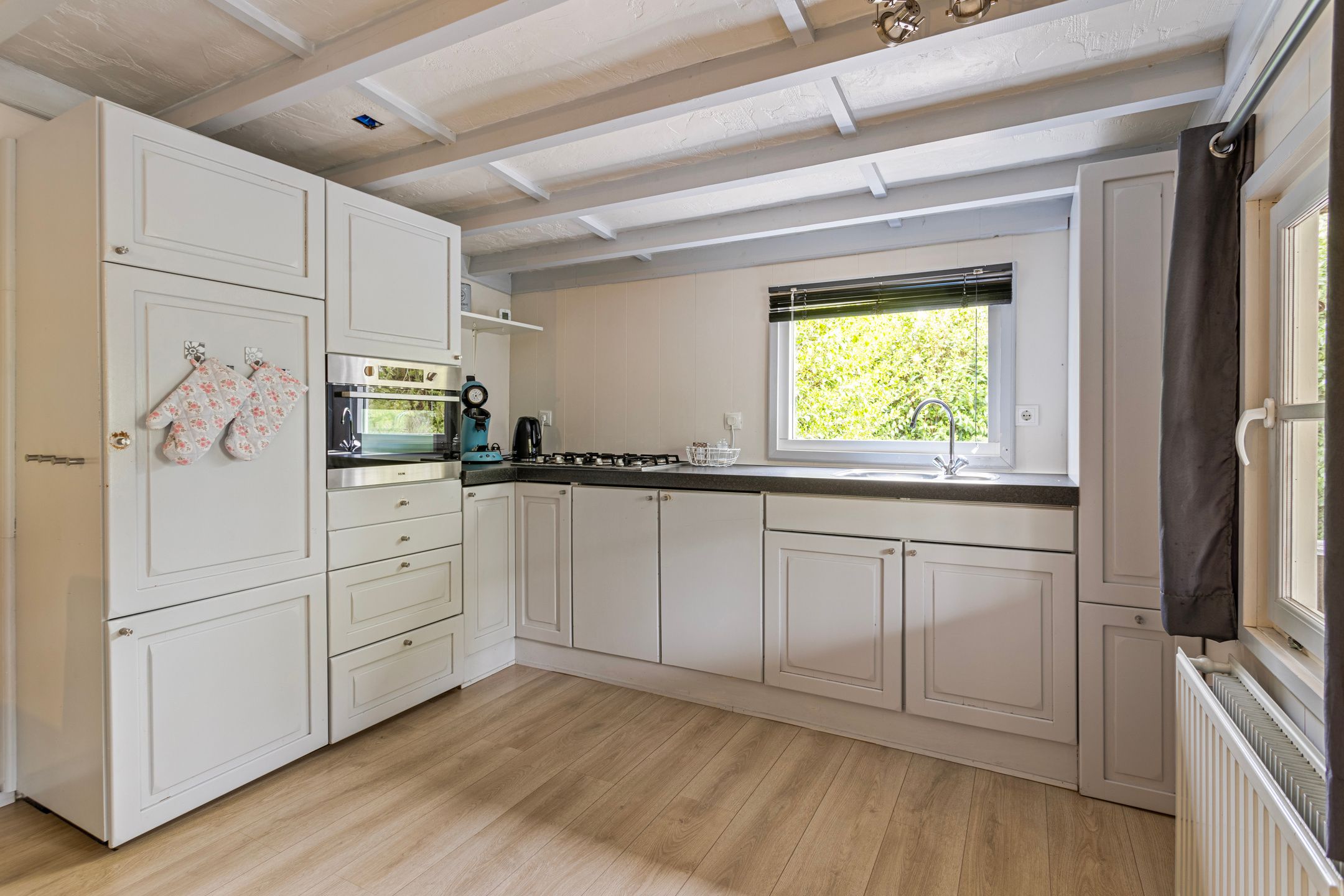 Foto 78 van Dorpsstraat 23