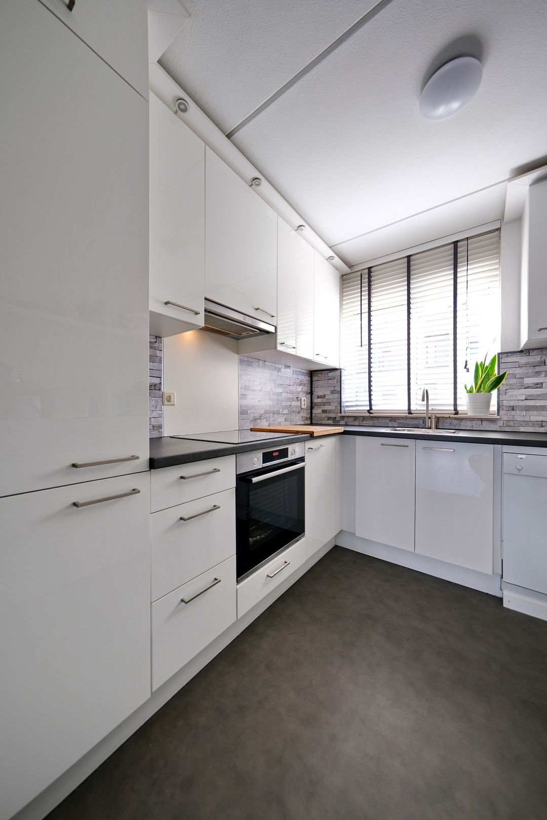 Photo 7 of Cissy van Marxveldtstraat 8