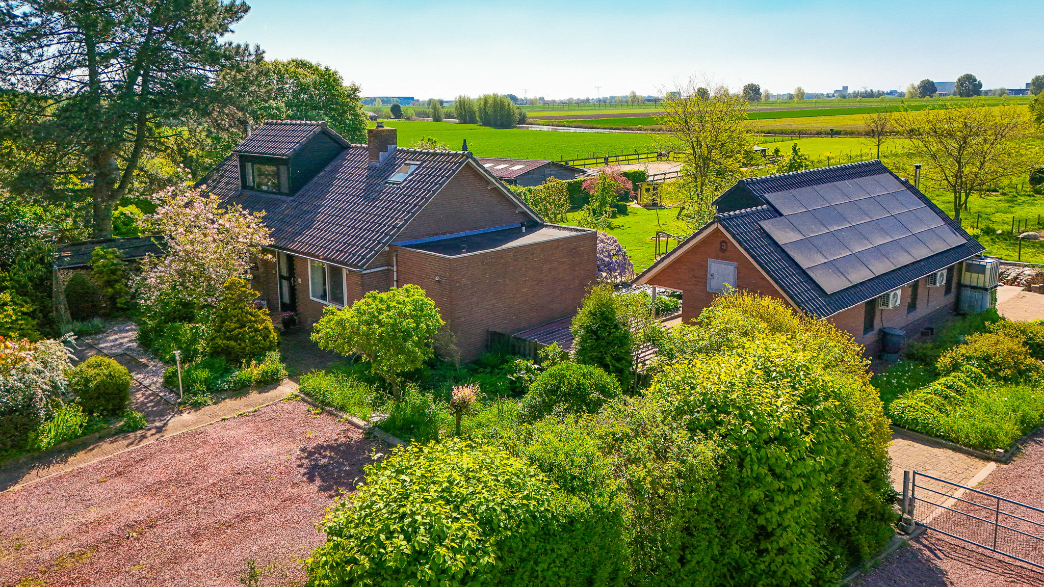 Photo 3 of Eindsestraat 41