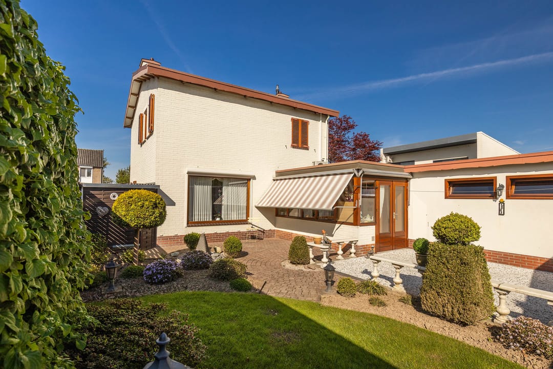 Foto 32 van Dross J van Kesselstraat 71