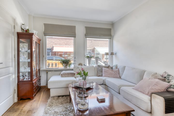 Foto 2 van Staringstraat 17