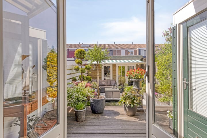 Foto 15 van Staringstraat 17