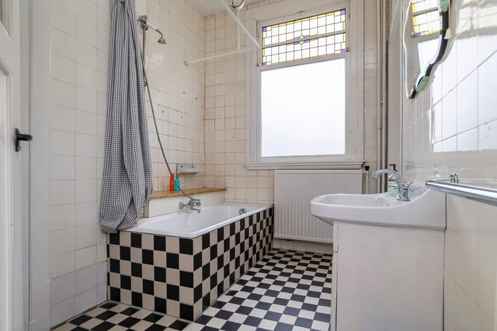 Photo 48 of Vredehofweg 68