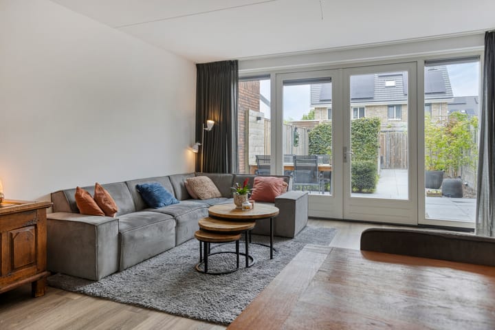 Foto 4 van Zonnebloem 47