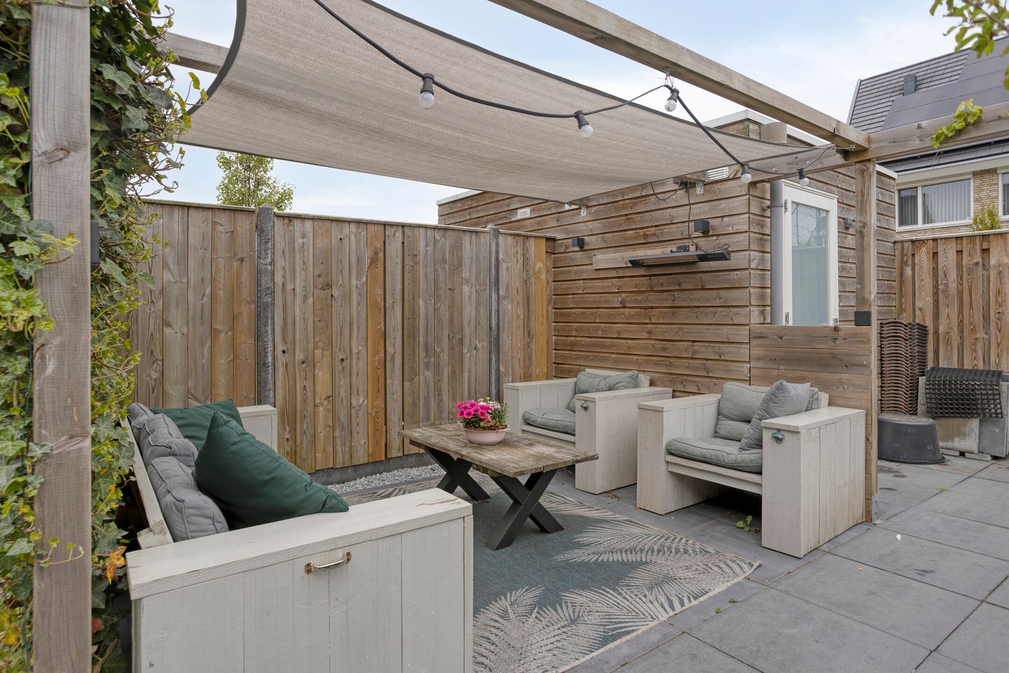 Foto 29 van Zonnebloem 47