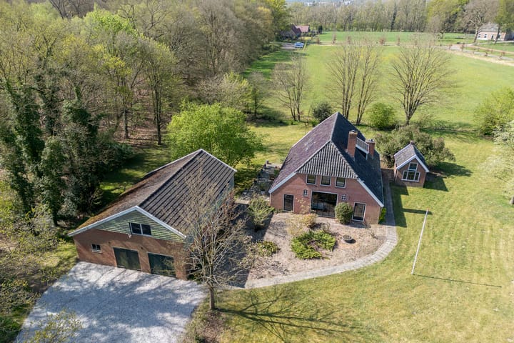 Foto 37 van Eversbergweg 13