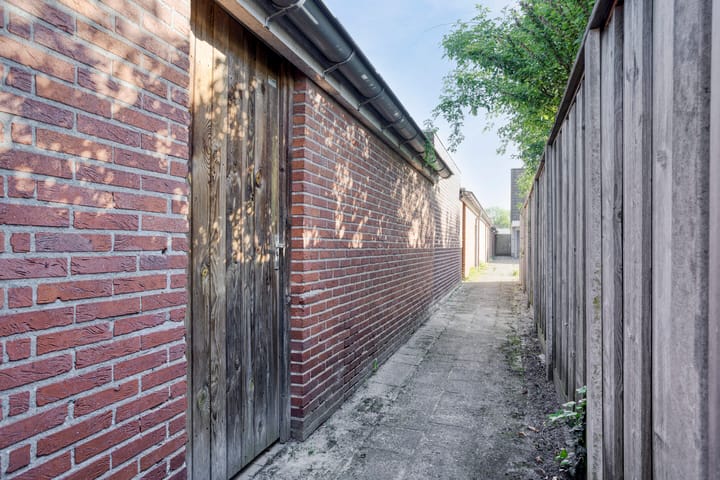 Foto 28 van Merelstraat 52