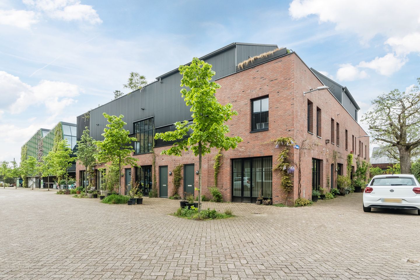 Photo 4 of Gashouder 27