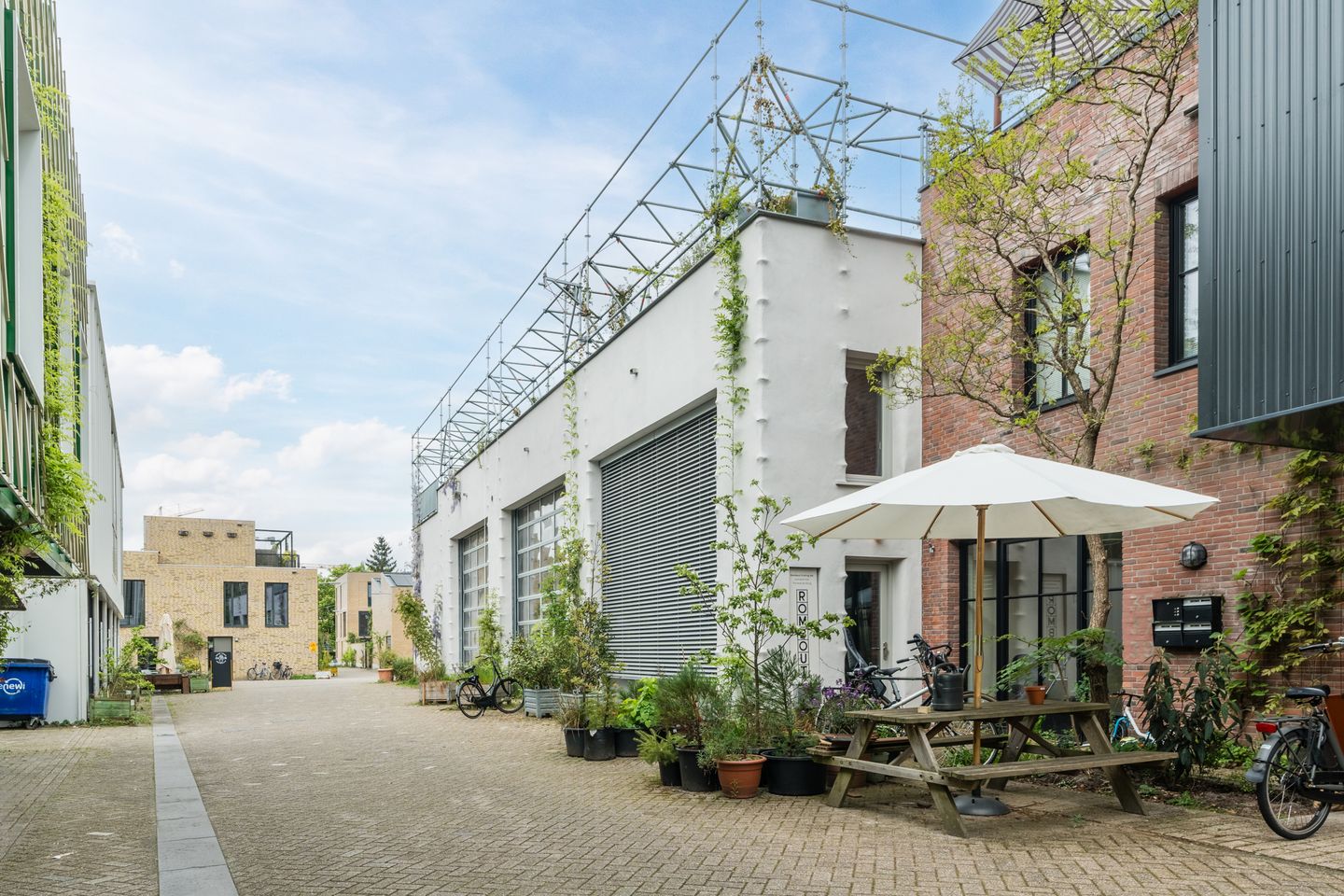 Photo 34 of Gashouder 27