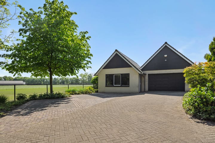 Foto 35 van Vosbergstraat 8