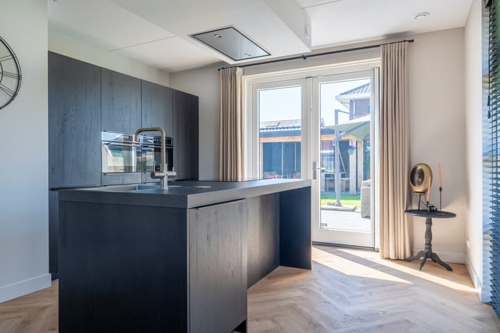 Foto 12 van de Weerstallen 13