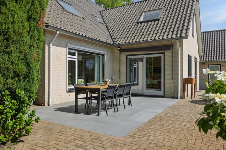 Foto 55 van Vosbergstraat 8