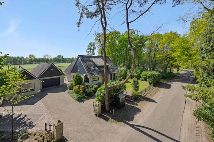 Foto 60 van Vosbergstraat 8